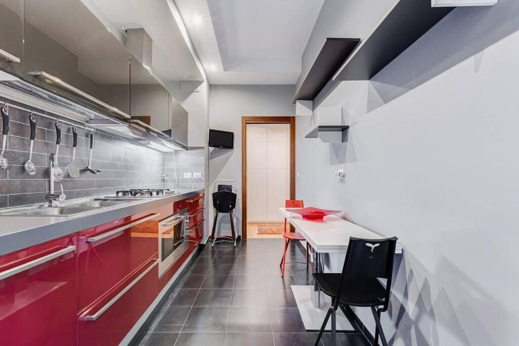 Exclusive Apartment In Eur Lake Roma Ngoại thất bức ảnh