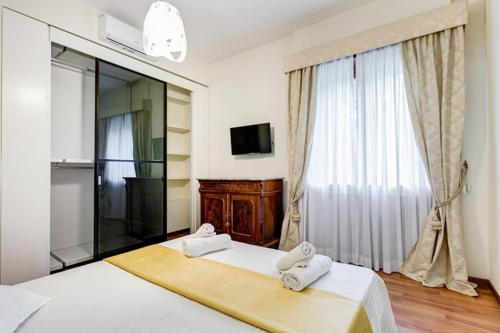 Exclusive Apartment In Eur Lake Roma Ngoại thất bức ảnh