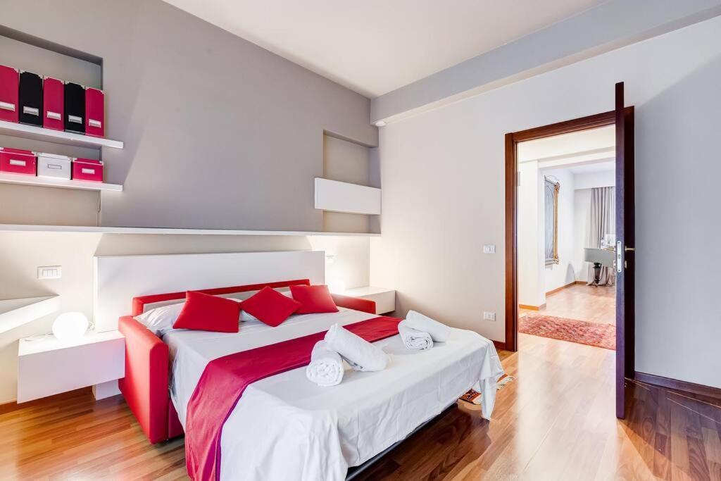 Exclusive Apartment In Eur Lake Roma Ngoại thất bức ảnh